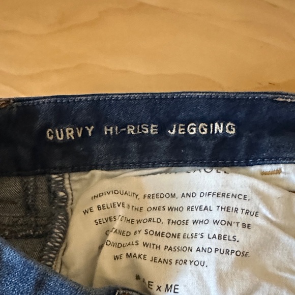 American Eagle Outfitters Curvy Dark Blue Distressed Skinny Jeans - Picture 8 of 9